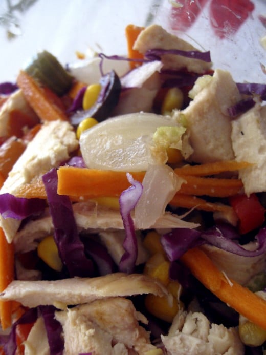 Salads with a variety of veggies and protein make a quick, filling and healthy lunch on the go.