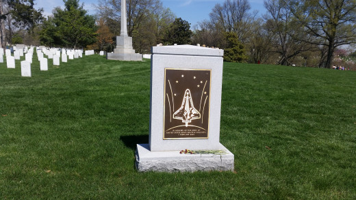 Remembering some of our space shuttle crews. 