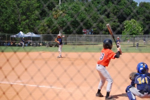 How to Teach Kids the Simple Basics of Hitting a Baseball | HowTheyPlay