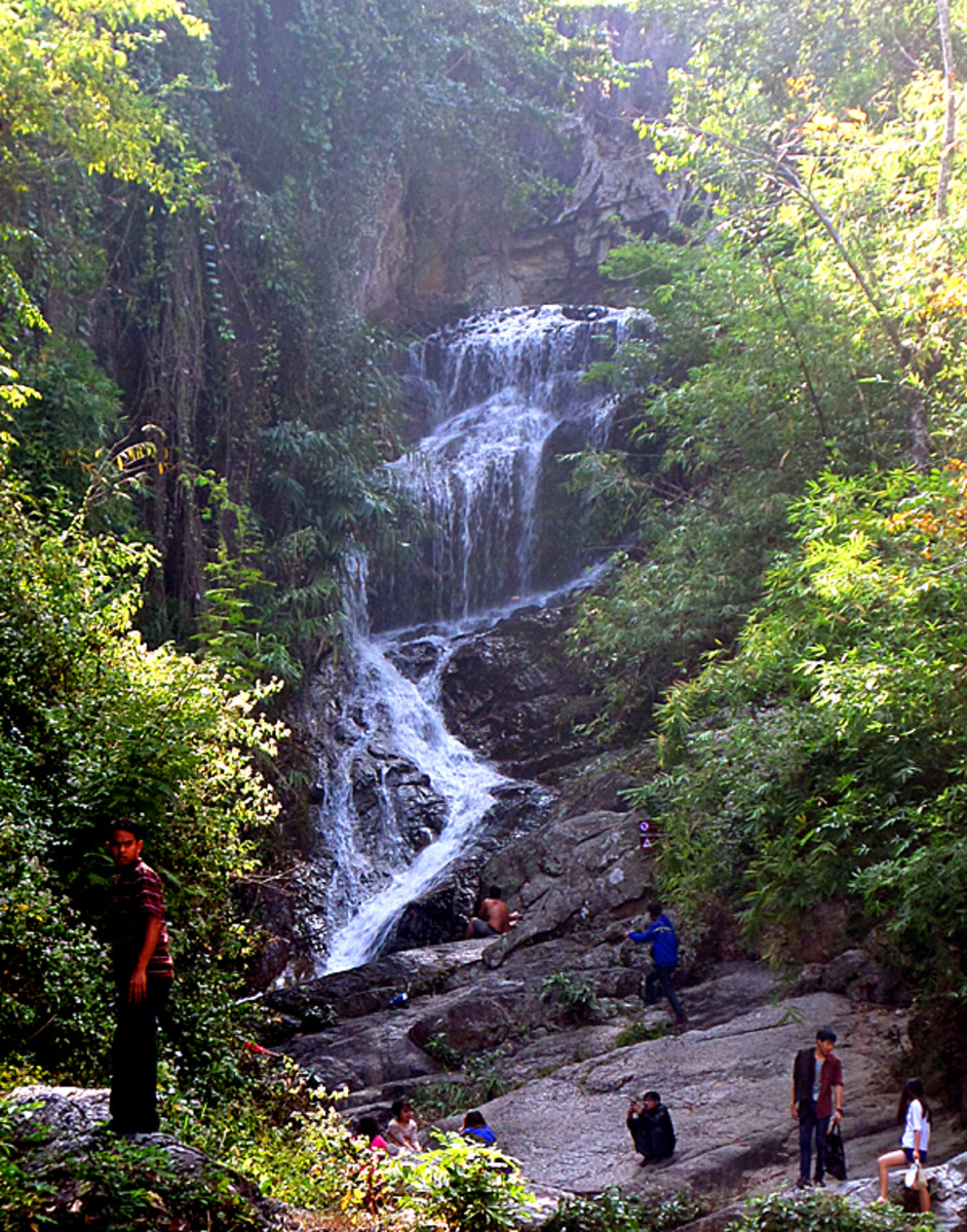 Huay Kaew Waterfall in Chiang Mai, Thailand - A Visitors' Guide