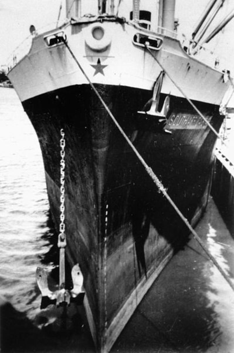 The SS South Africa Star, formerly the HMS Reaper.