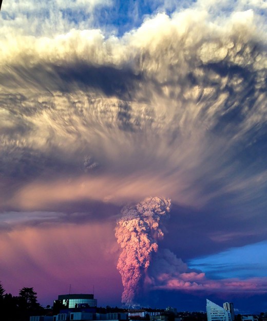 this massive volcanic eruption in Chile of the Calbuco Volcano has gotten the worlds attention.