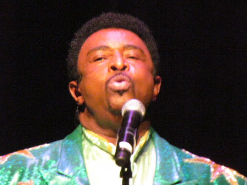 Dennis Edwards, was inducted into Rock and Roll Hall of Fame as well as Alabama Hall of Fame. Edwards has won numerous awards, Dennis Edwards, has been inducted into the Rock and Roll Hall of Fame and received numerous Grammy Awards. 