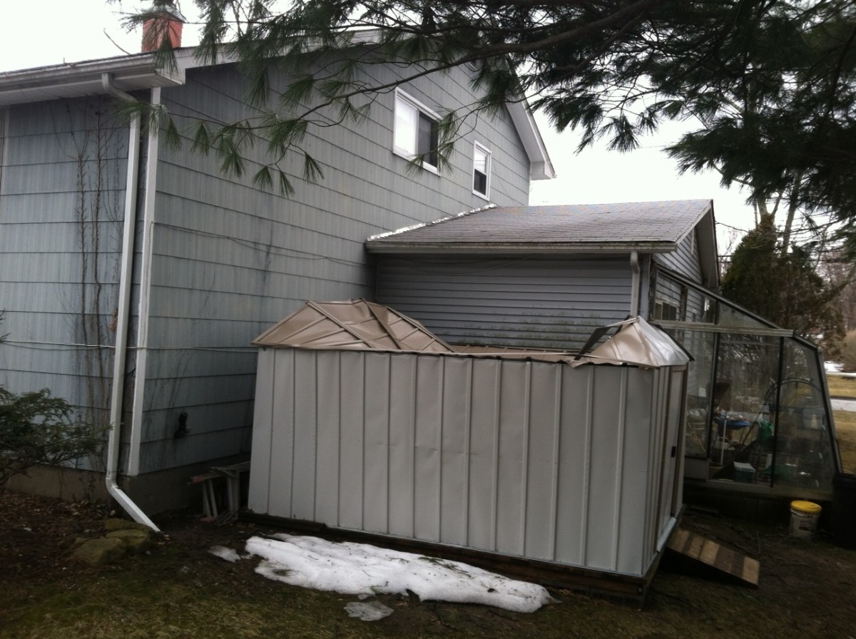 Fixing a Collapsed Storage Shed Arrow SR1012 | HubPages
