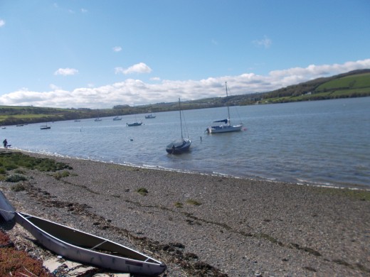 A Quiet part of The bay, when the tide is out. This looks as though the boats are stranded.