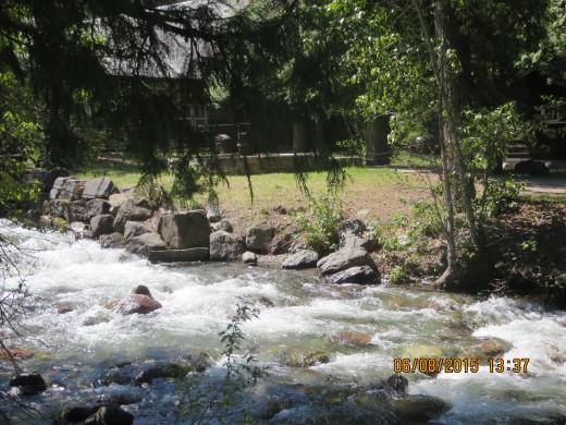 SNYDER CREEK NEXT TO LODGE