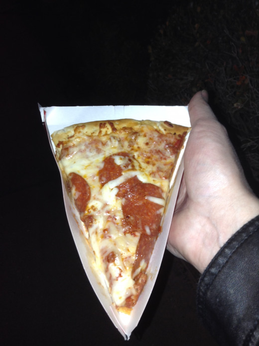What cheap 7/11 pizza is suppose to look like. Got this from over my way before heading home. 