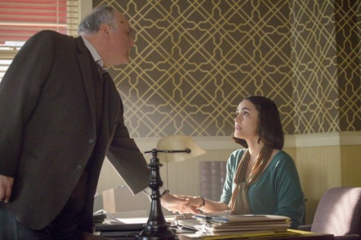 Theresa's boss effectively stopping her investigation into Lot 33