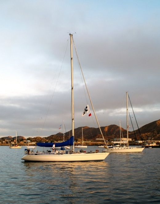 Another happy cruiser at anchor in Turtle Bay