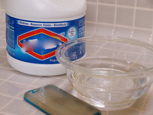 Chlorine is a strong chemical, so be sure to dilute the bleach before using. Add one tablespoon of bleach to a sink of warm water.