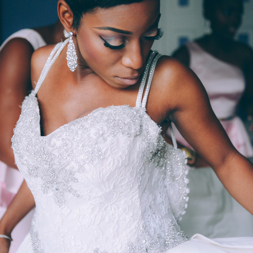 The beautiful bride Wanisha, prepares for her day. Photo by Olivieri