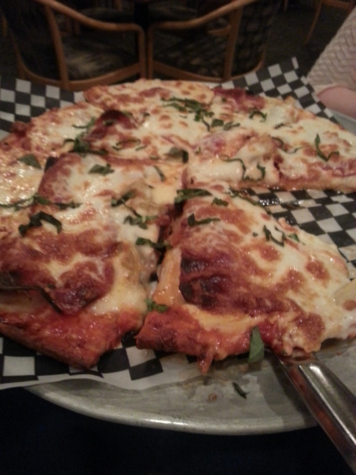 Pizza at Lakeside Cafe
