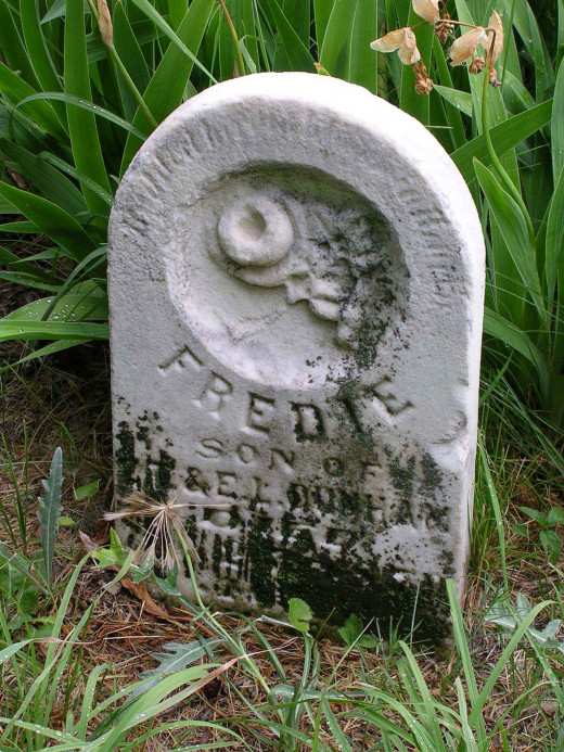 Headstone of Freddie Dunham, Valley View Cemetery