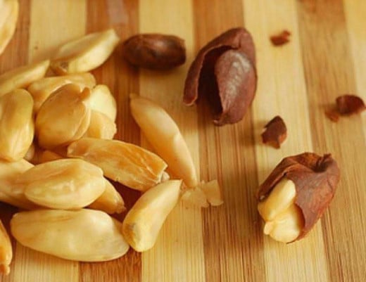 PILI NUTS (KERNELS) Photo Source:http://organicpilinuts.com/