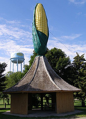 Corn monument, Olivia