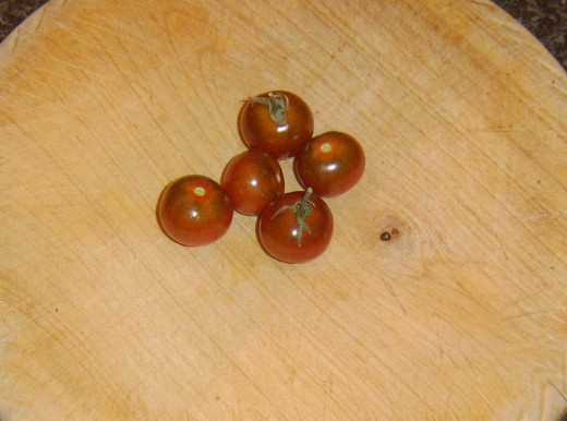 Black cherry tomatoes are used in this recipe