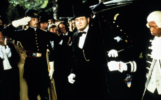 Elliot finally asks to be President of the United States to improve the world and get the woman of his dreams. But, the devil turns him into Abraham Lincoln.