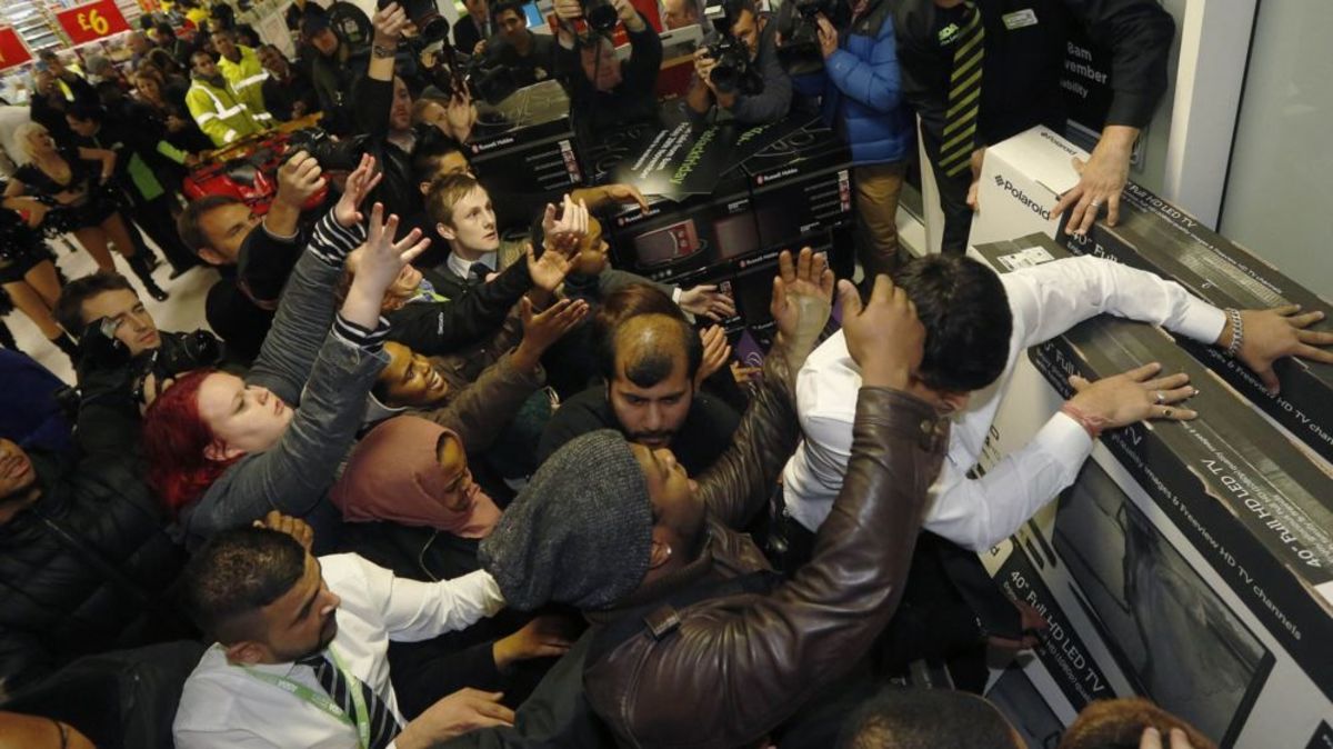 The History of Black Friday and Where Does it End? - A Critical View
