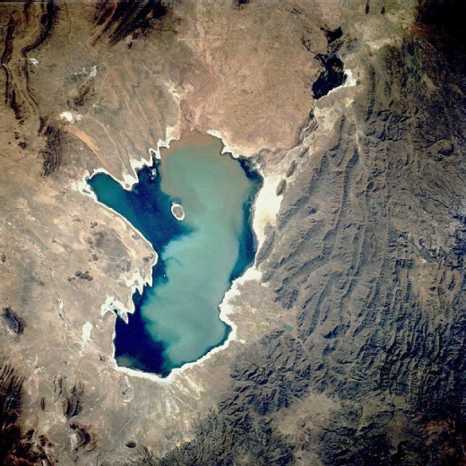 Aerial photo of Lake Poopó in 1991