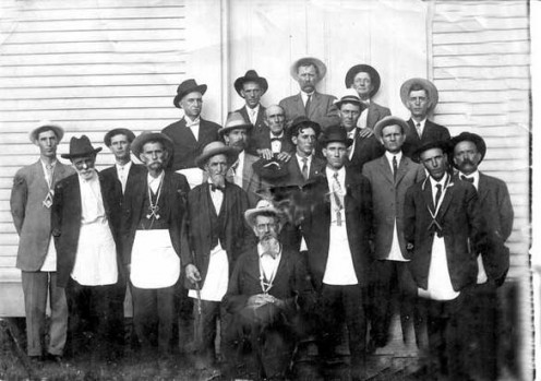 They formed a Masonic Lodge in Oak Springs