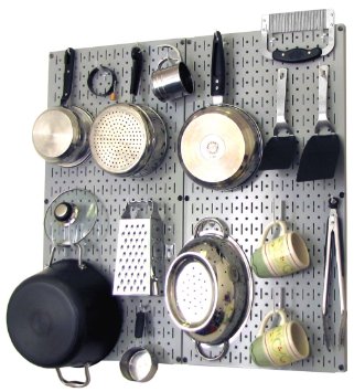 Wall organizer