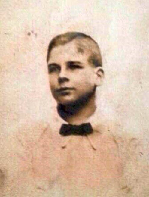 World War 1 History: Private William Hunter, 18, Executed at Dawn World War 1 History: Private William Hunter, 18, Executed at Dawn