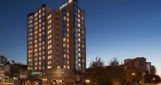 The Hilton Vancouver Airport hotel has an excellent location in downtown Richmond. Near to the airport and many things to see or eat in downtown Richmond.