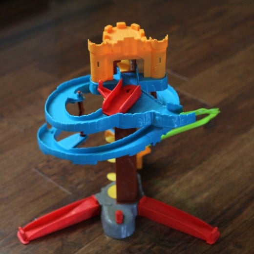 Fisher-Price Thomas and Friends Minis Twist-N-Turn Stunt Set
