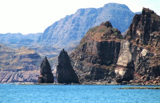 The Gavilan 'Oarlock' Rocks