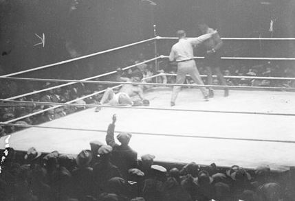 More than 104,000 people attended the Dempsey-Tunney "long count" fight at Soldier Field on September 22, 1927