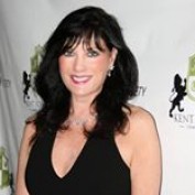 Lisa W Freeman profile image