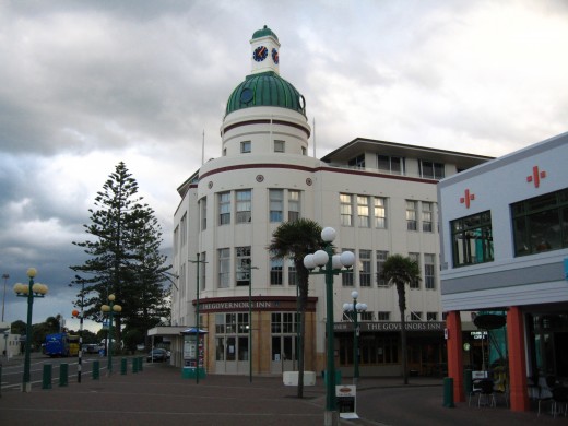 Art deco Napier