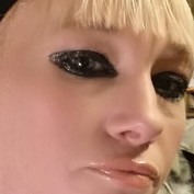 JessieLea profile image