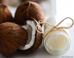 10 Health benefits of coconutoil to be aware off.