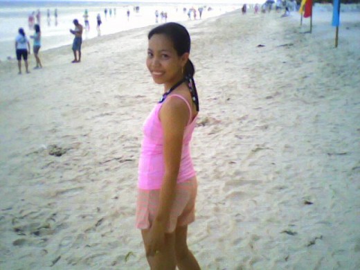 That's me along the beach with other beach people. 
