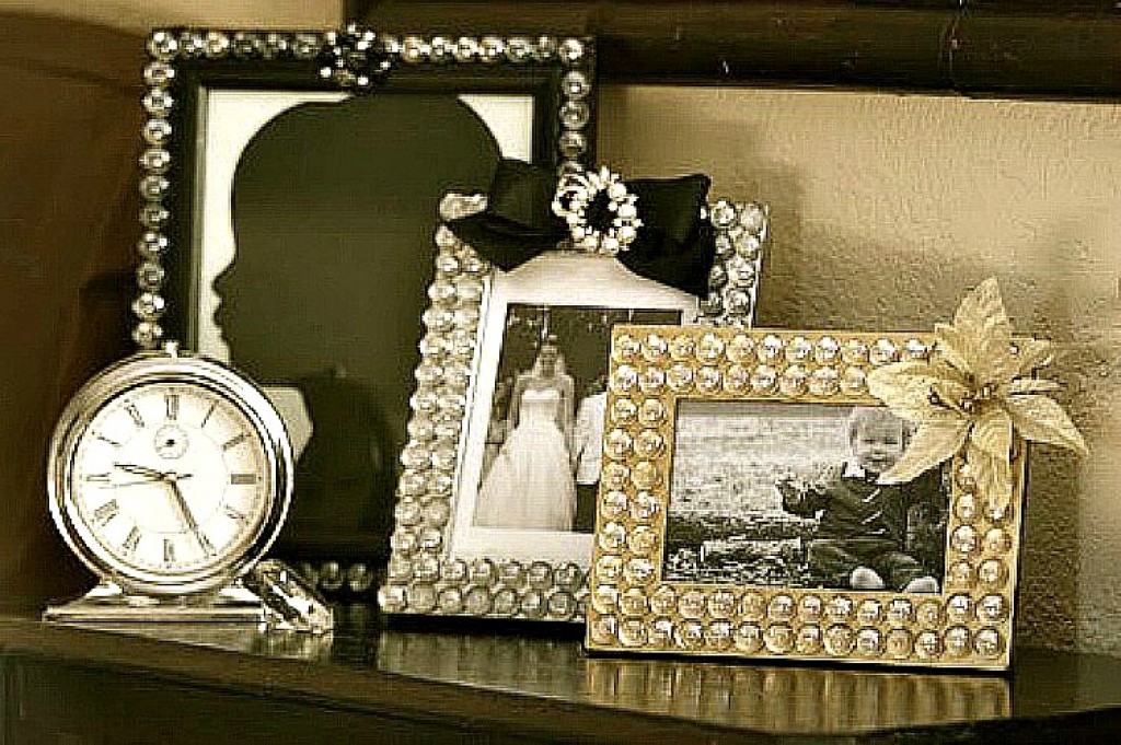 Creative Ideas For Old Picture Frames at Anthony Fierros blog