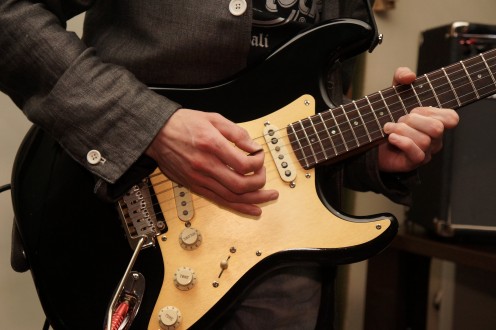 How to Choose the Right Electric Guitar Amplifier How to Choose the Right Electric Guitar Amplifier