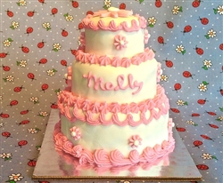 I don't think you could get much more fancy than this gorgeous cake!!