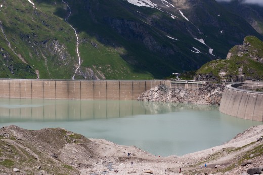 Broken Dams