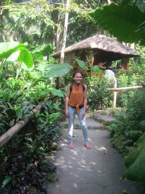 At the back of my sister is the cottage 