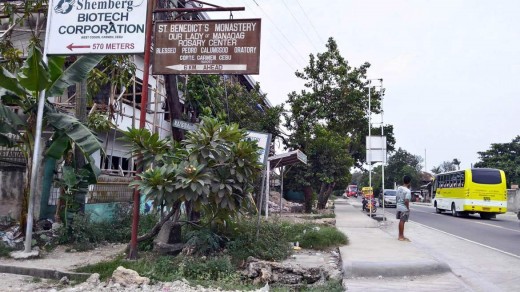 If you will see this after passing Carmen Public Market then turn here; Left side.