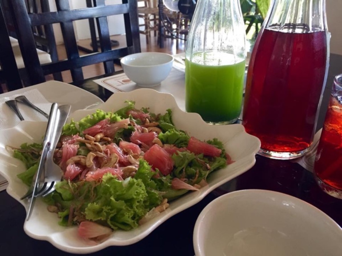 Pomelo Balingon Green Salad by Punot, Esplanade Boardwalk, ,Iloilo City 