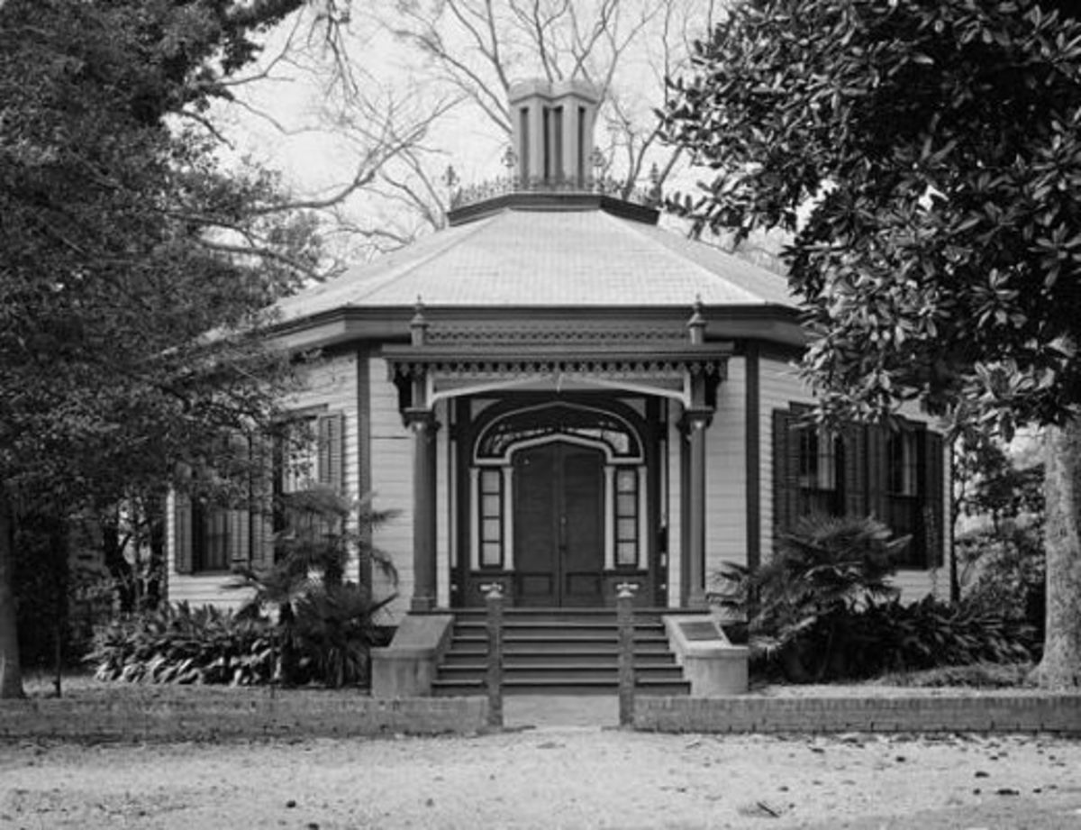 May's Folly or "Octagon House" at 527 First Avenue.
