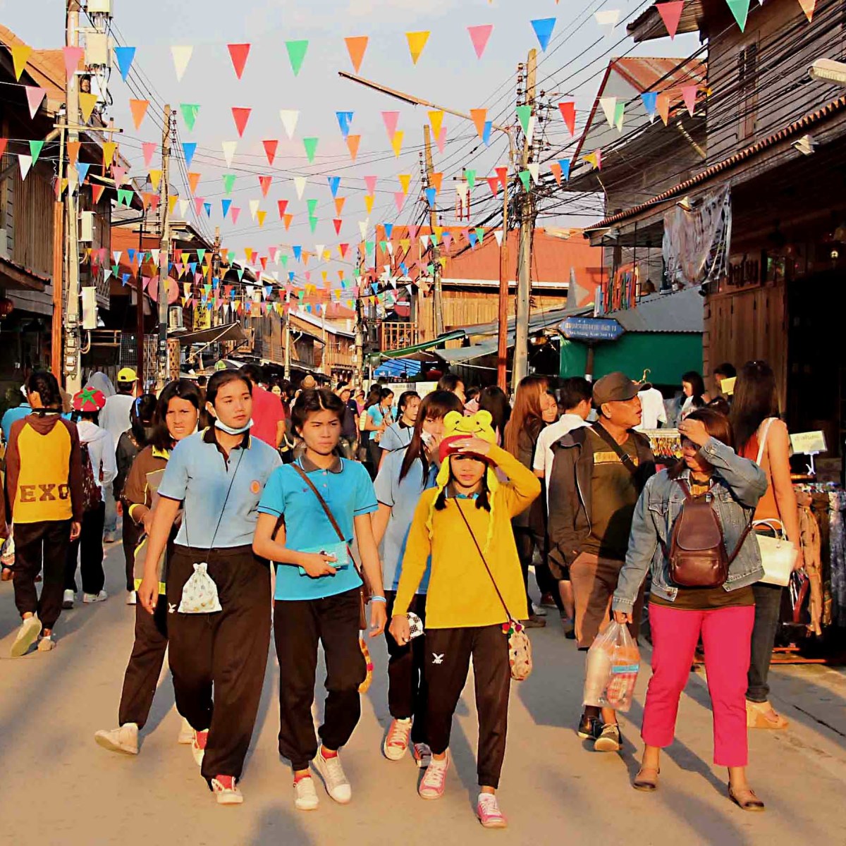 Thailand: The Chiang Khan Walking Street