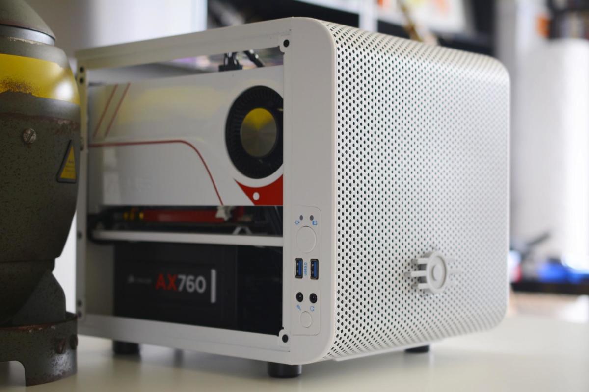 Best Mini ITX and Micro ATX Gaming PC Cases for the Money ...