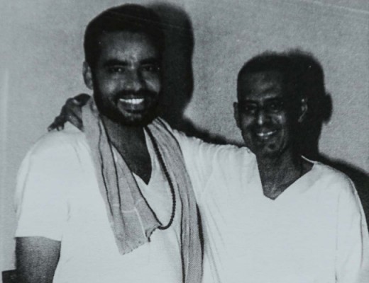 Narendra Modi (left) & Lakshmanrao Inamdar