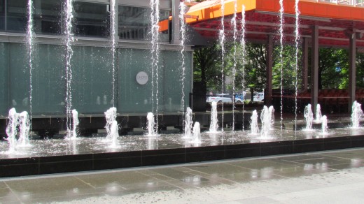 A photo of the beautiful water fountain outside of City Hall in Philadelphia.