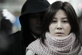 Kim Ha-neul won the 2011 48th Grand Bell Awards and 32nd Blue Dragon Film Awards as Best Actress.