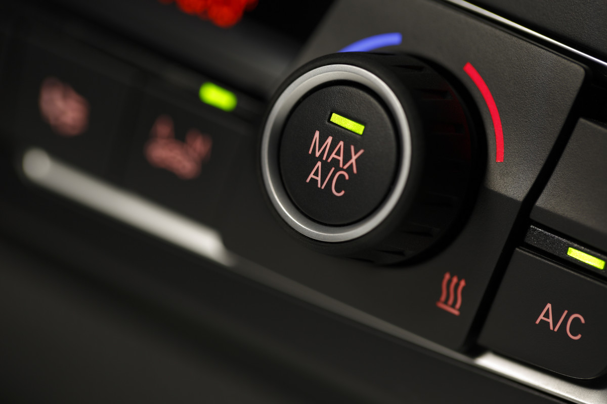 How to Fix a Broken Car Air Conditioner | AxleAddict
