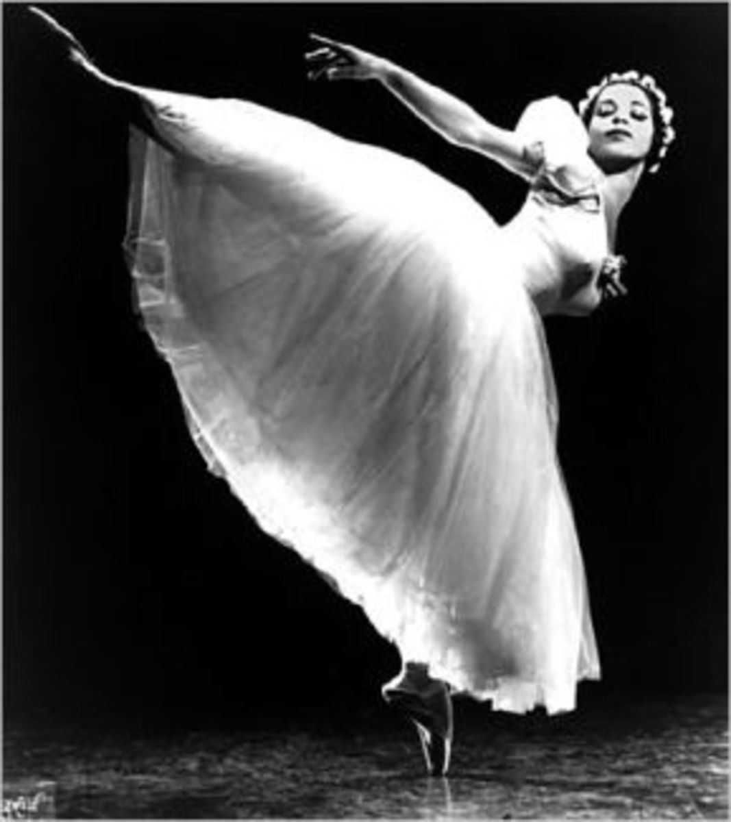 The first African American to dance for an mayor ballet company.